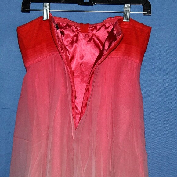 BCBGMAXAZRIA Strapless Ombre Cocktail Dress - Women's Size 4 - Red to Pink - Emb - Picture 9 of 13